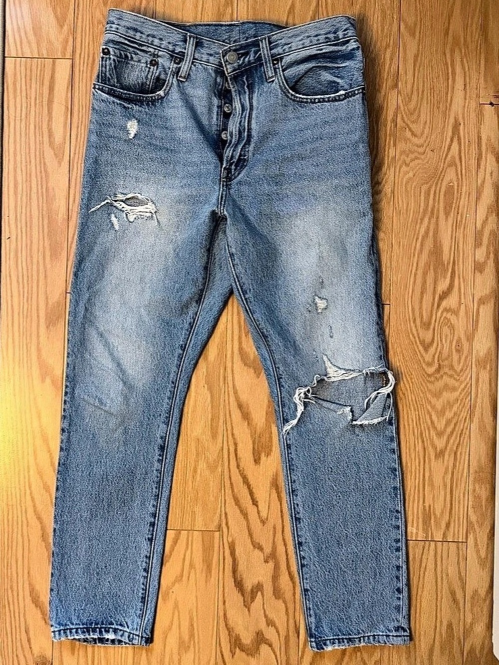 Levi's 501 Slim Distressed Jeans Sz 4